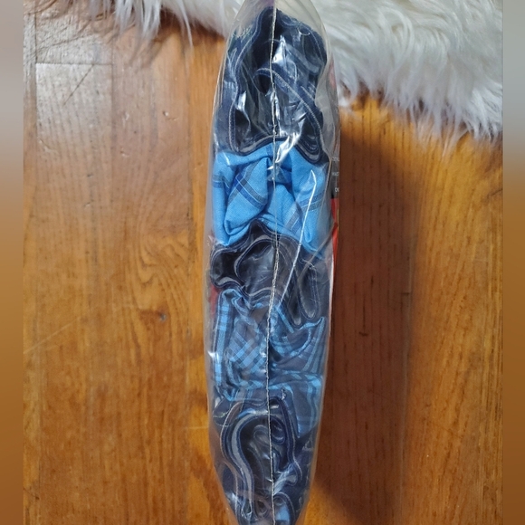 Hanes Men's Plaid Tagless Boxers - 5 Pack - Picture 5 of 6